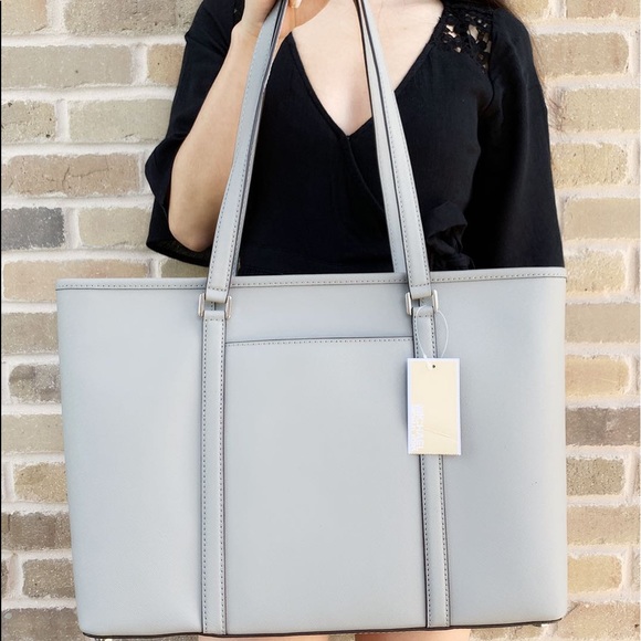 Gaby’sBags👜💕- NWT Michael Kors Large Tote - Picture 2 of 8